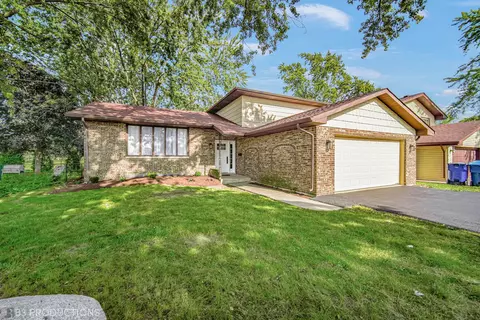 1113 Damico Dr, Chicago Heights, IL 60411