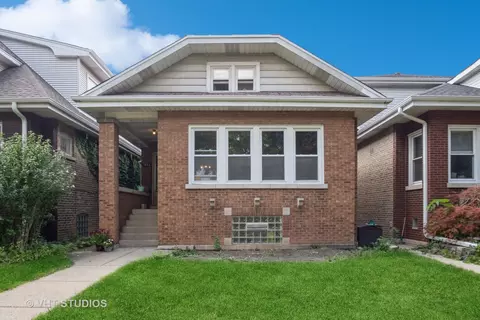3642 N Saint Louis Ave, Chicago, IL 60618
