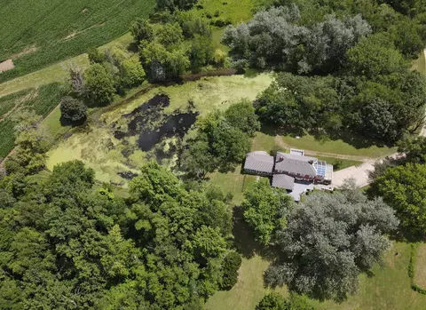 1017 Fisk Rd, Compton, IL 61318 photo 3