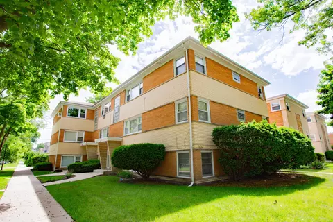 3950 N Pioneer Ave #2, Chicago, IL 60634