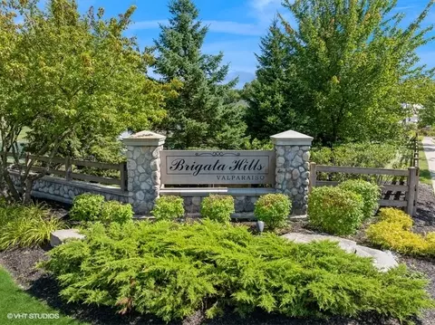 3356 Trentino Ct, Valparaiso, IN 46385