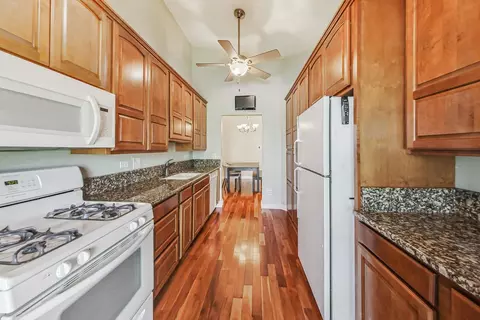 2319 Olde Mill Rd, Plainfield, IL 60586 photo 13