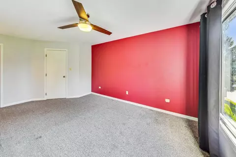 2319 Olde Mill Rd, Plainfield, IL 60586 photo 15