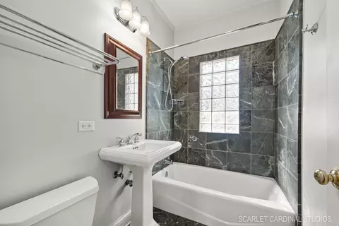 440 Garfield Ter, Lombard, IL 60148 photo 13