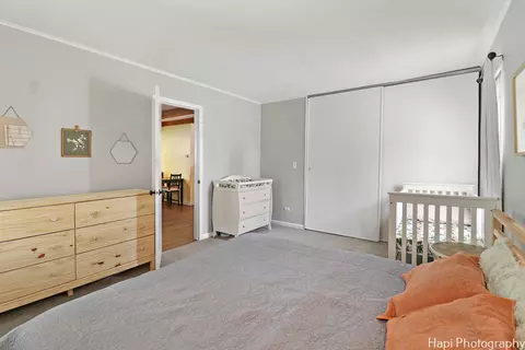 Bedroom - 643 Beth Ct, Gurnee, IL 60031 photo 2 of 3