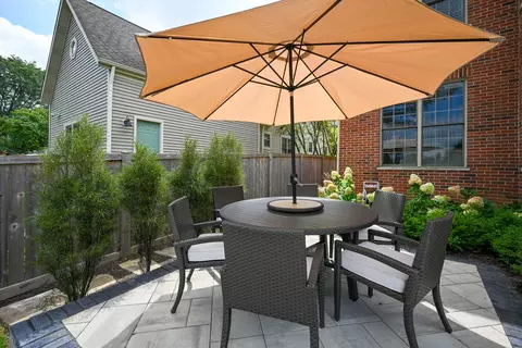 527 E Indiana St, Wheaton, IL 60187 photo 31