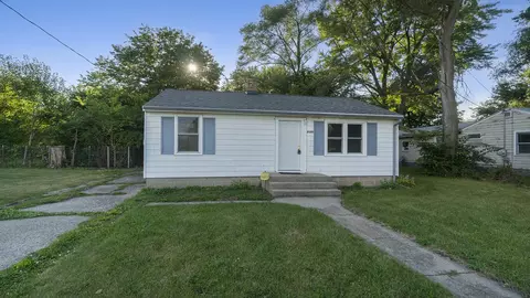 2326 Belden St, Rockford, IL 61101