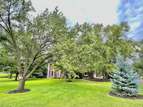 Exterior - 2635 Bell Rd, Minooka, IL 60447 photo 4 of 14