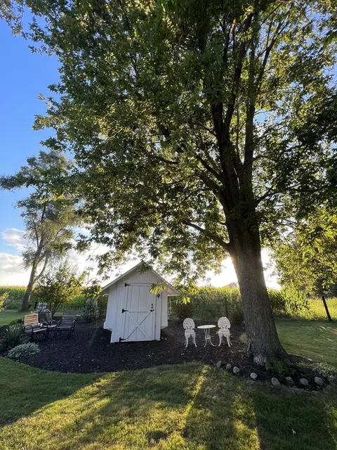 Exterior - 2635 Bell Rd, Minooka, IL 60447 photo 11 of 14