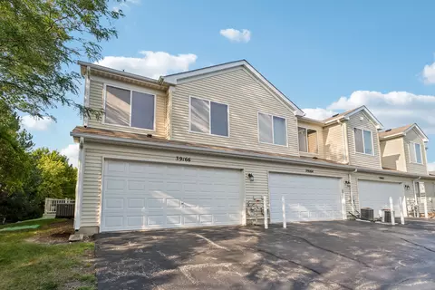 Exterior - 39166 Welsh Ln, Beach Park, IL 60083 photo 5 of 7