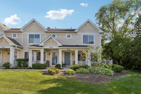 Exterior - 39166 Welsh Ln, Beach Park, IL 60083 photo 6 of 7
