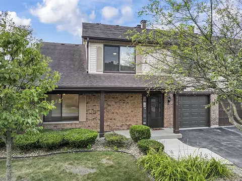 9219 Auburn Ct, Orland Park, IL 60462