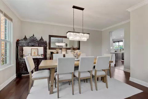 Dining - 1025 Biltmore Dr, Elgin, IL 60120 photo 1 of 1