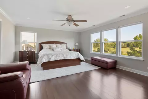 Bedroom - 1025 Biltmore Dr, Elgin, IL 60120 photo 2 of 4