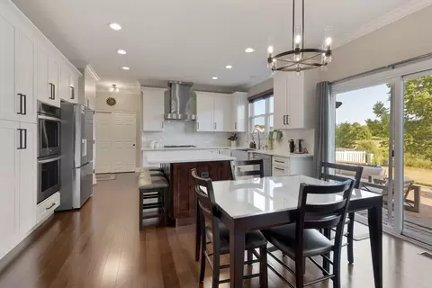 Kitchen - 1025 Biltmore Dr, Elgin, IL 60120 photo 1 of 4