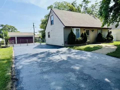 Exterior - Undisclosed, Burbank, IL 60459 photo 1 of 3