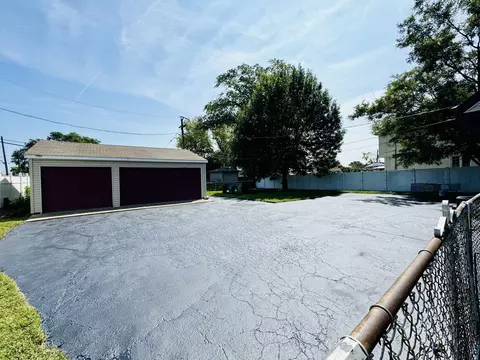 Exterior - Undisclosed, Burbank, IL 60459 photo 3 of 3
