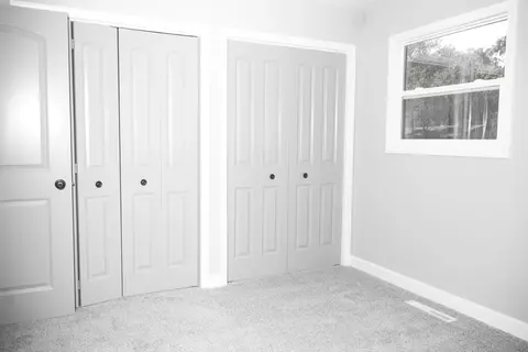 Bedroom - 1908 Sangamon Dr, Champaign, IL 61821 photo 5 of 5