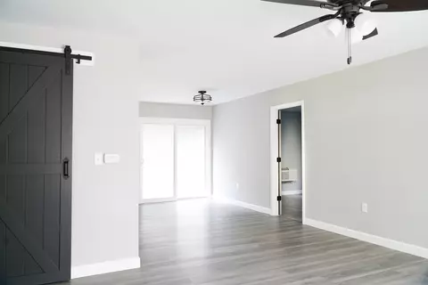 Living - 1908 Sangamon Dr, Champaign, IL 61821 photo 1 of 4