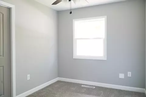 Bedroom - 1908 Sangamon Dr, Champaign, IL 61821 photo 1 of 5