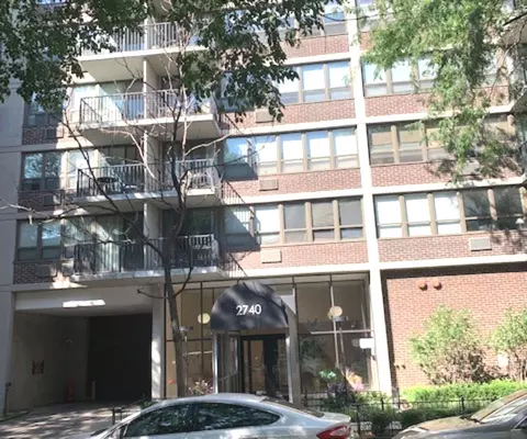 2740 N Pine Grove Ave #2D, Chicago, IL 60614