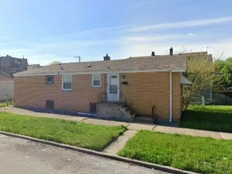 9701 S Avenue M Ave, Chicago, IL 60617