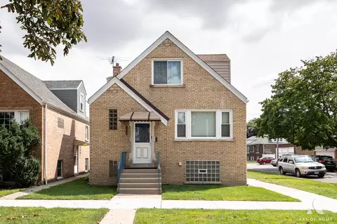 2447 Clarence Ave, Berwyn, IL 60402