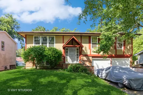 185 Nottingham Dr, Bolingbrook, IL 60440