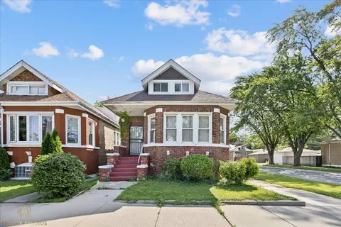 8955 S Union Ave, Chicago, IL 60620