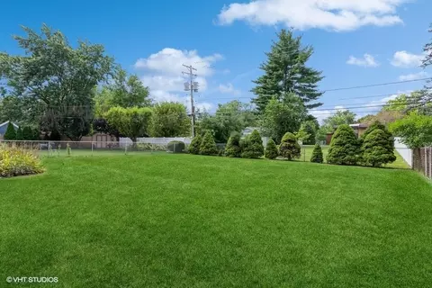 Exterior - 2409 Wilke Rd, Rolling Meadows, IL 60008 photo 4 of 7