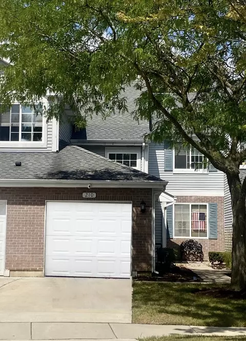 210 Sierra Pass Dr, Schaumburg, IL 60194