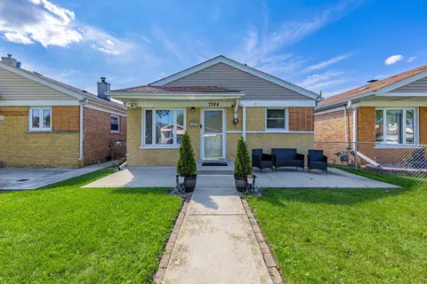 7764 Lawler Ave, Burbank, IL 60459