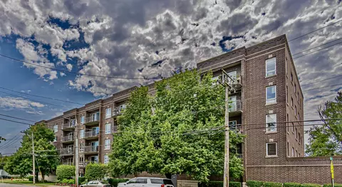 1477 E Thacker St #404, Des Plaines, IL 60016 photo 2