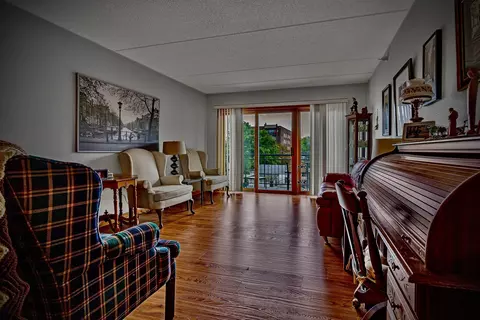 1477 E Thacker St #404, Des Plaines, IL 60016 photo 7