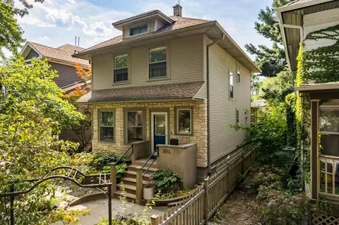 2031 W Touhy Ave, Chicago, IL 60645