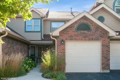 970 Ridgefield Ln #970, Wheeling, IL 60090