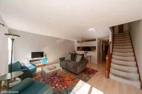970 Ridgefield Ln #970, Wheeling, IL 60090 photo 5
