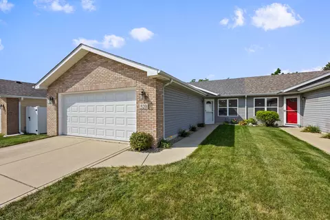 520 W 76th Ave #W, Merrillville, IN 46410