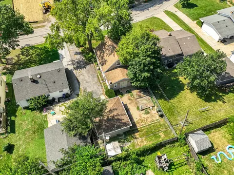 1422 N Eagle St, Naperville, IL 60563 photo 6