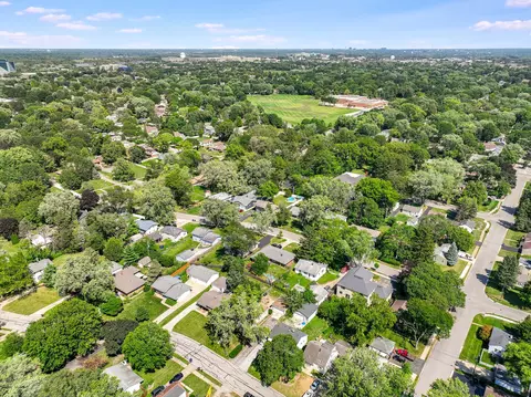 1422 N Eagle St, Naperville, IL 60563 photo 8