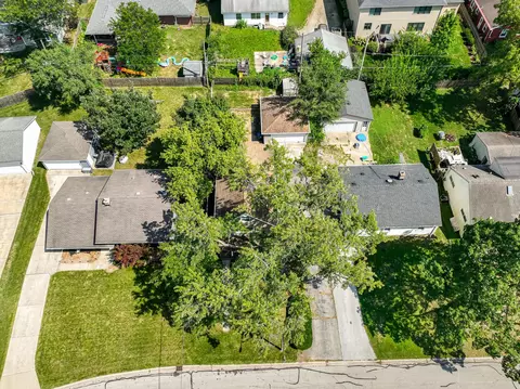 1422 N Eagle St, Naperville, IL 60563 photo 11
