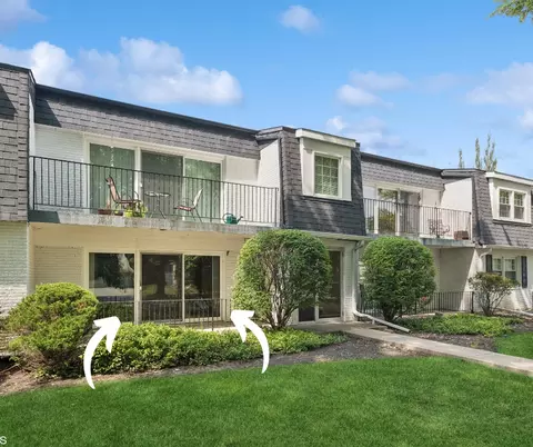 1125 Royal St George Dr #108, Naperville, IL 60563