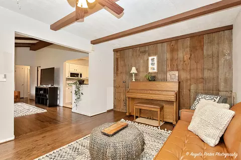 2007 Fairfield Rd, Lindenhurst, IL 60046 photo 7