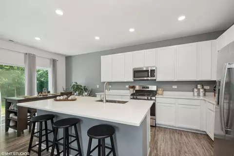 Kitchen - 1031 Draper Rd, Mchenry, IL 60050 photo 1 of 2