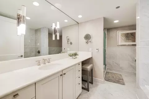 60 E Monroe St #3301, Chicago, IL 60603 photo 25