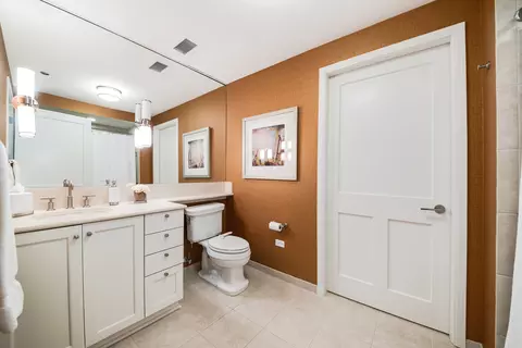 60 E Monroe St #3301, Chicago, IL 60603 photo 41