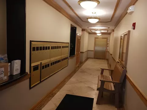 Entry Way - 640 Mchenry Rd #208, Wheeling, IL 60090 photo 2 of 3