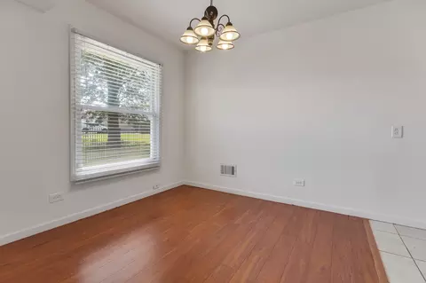 1781 Queensbury Cir, Hoffman Estates, IL 60169 photo 9