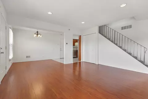 1781 Queensbury Cir, Hoffman Estates, IL 60169 photo 7