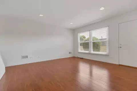 1781 Queensbury Cir, Hoffman Estates, IL 60169 photo 6
